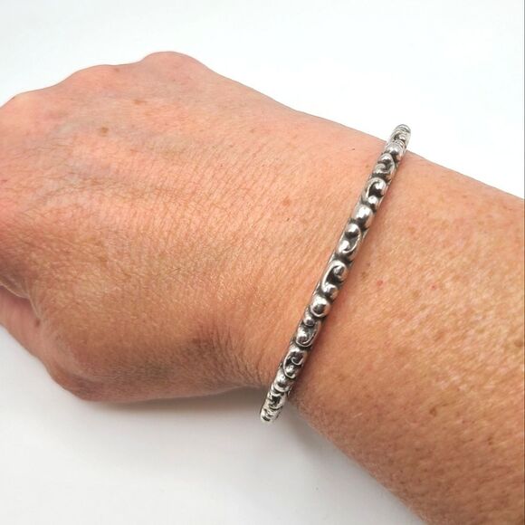 Brighton Bangle Bracelet, Silver Toned - Picture 5 of 5